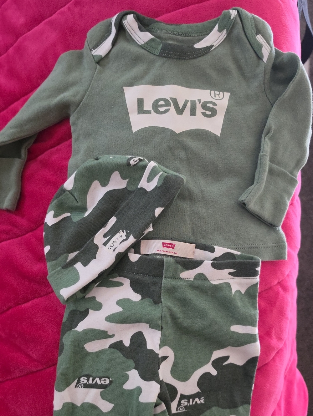 Levi's Green Camo Baby 3-Piece Set - Olive & White